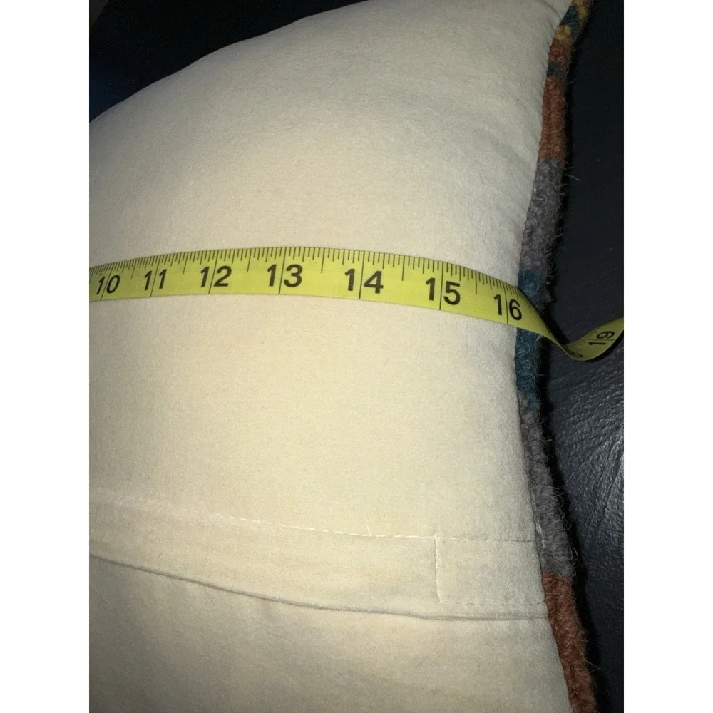 Peking Handcraft Roaming Buffalo 100% Wool Hook Throw Pillow 16x16 Western‎ Deco
